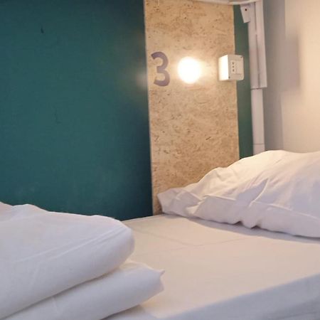 Sunshine Hostel Палермо Экстерьер фото