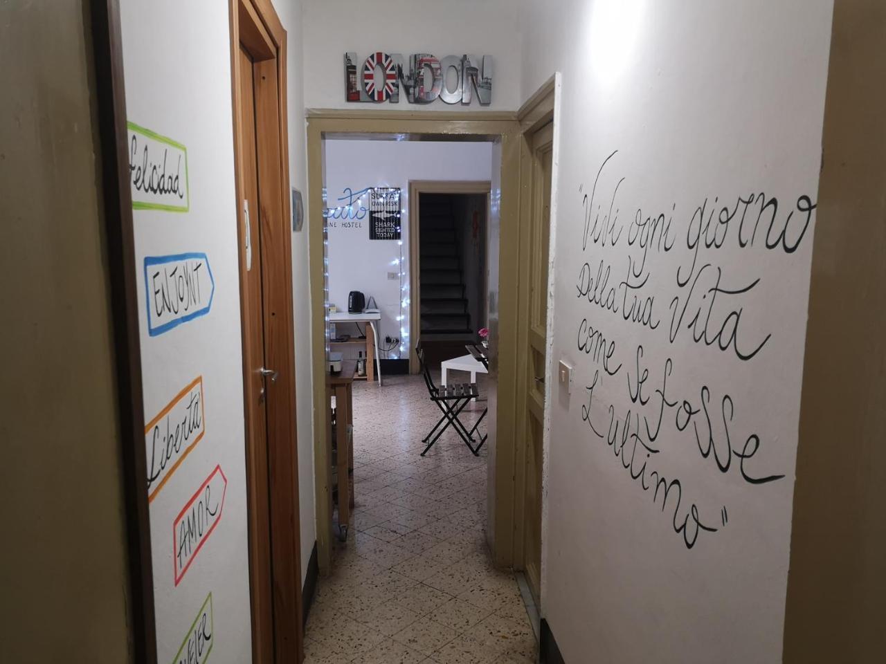 Sunshine Hostel Палермо Экстерьер фото